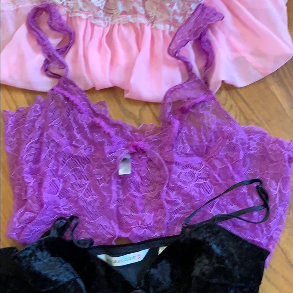 Lingerie bundle - Picture 3 of 5